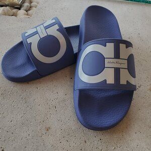 Salvatore ferragamo ! Slids, Robber3 ( 10 )